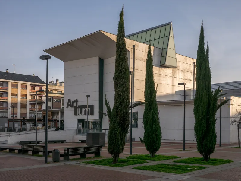 ARTIUM MUSEOA. MUSEO DE ARTE CONTEMPORÁNEO DEL PAÍS VASCO