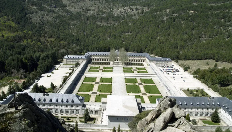 BASÍLICA DE LA SANTA CRUZ DEL VALLE DE LOS CAÍDOS