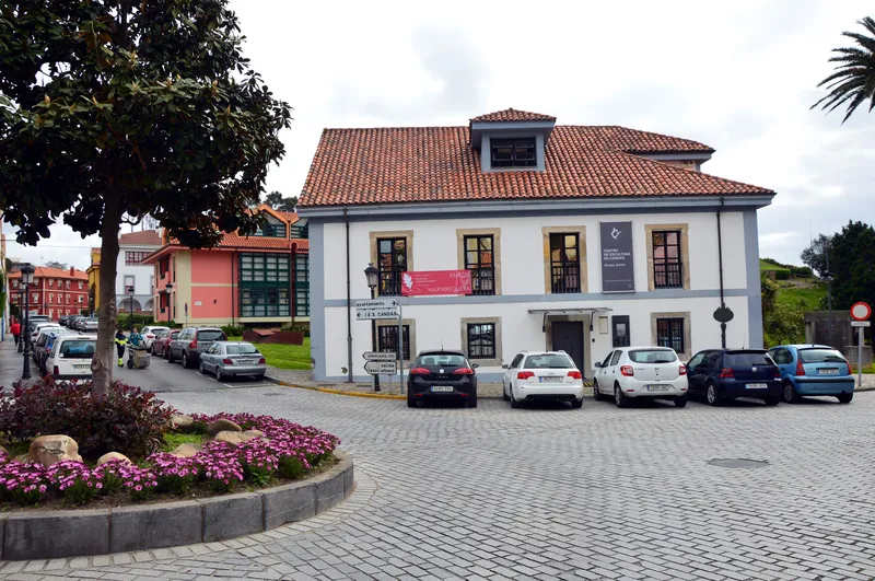 CENTRO DE ESCULTURA DE CANDÁS. MUSEO ANTÓN