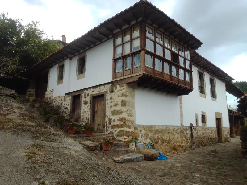 CENTRO ETNOGRÁFICO CASA DE LAS DOÑAS