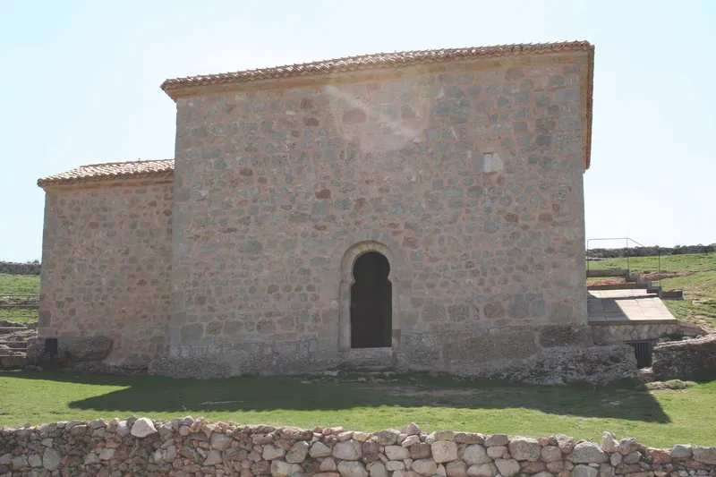 ERMITA DE SAN BAUDELIO DE BERLANGA