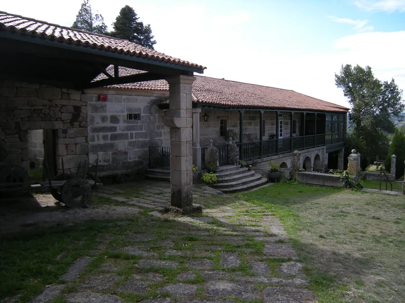 FUNDACIÓN CULTURAL "OTERO PEDRAYO"