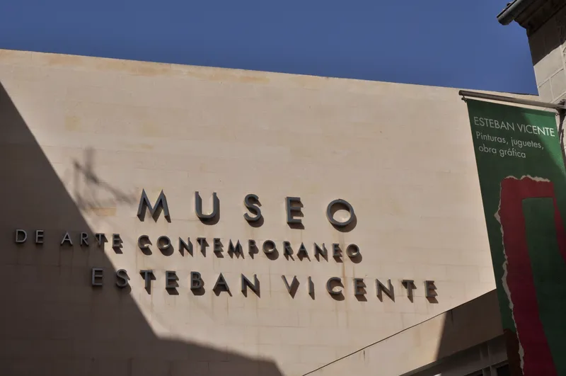 MUSEO DE ARTE CONTEMPORÁNEO ESTEBAN VICENTE