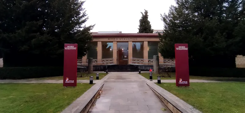 MUSEO DE ARTE SACRO DE SAN SALVADOR DE LOS CABALLEROS