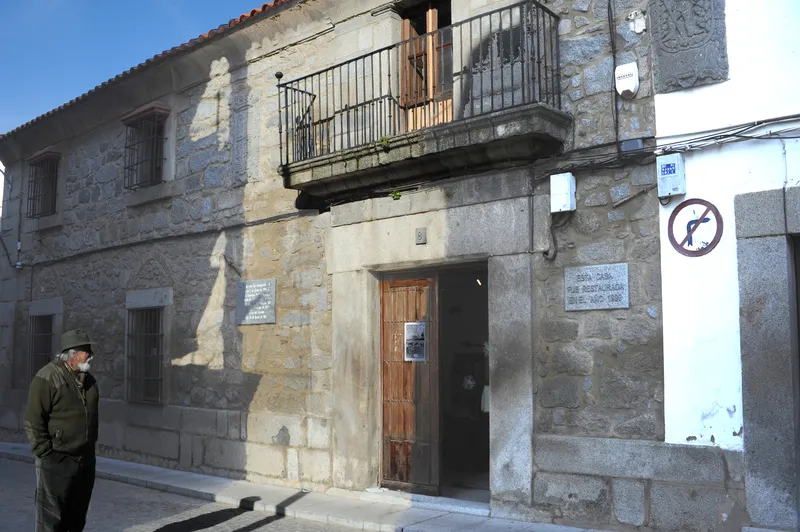 MUSEO DEL GRANITO Y CENTRO DE INTERPRETACIÓN DE HIJOVEJO