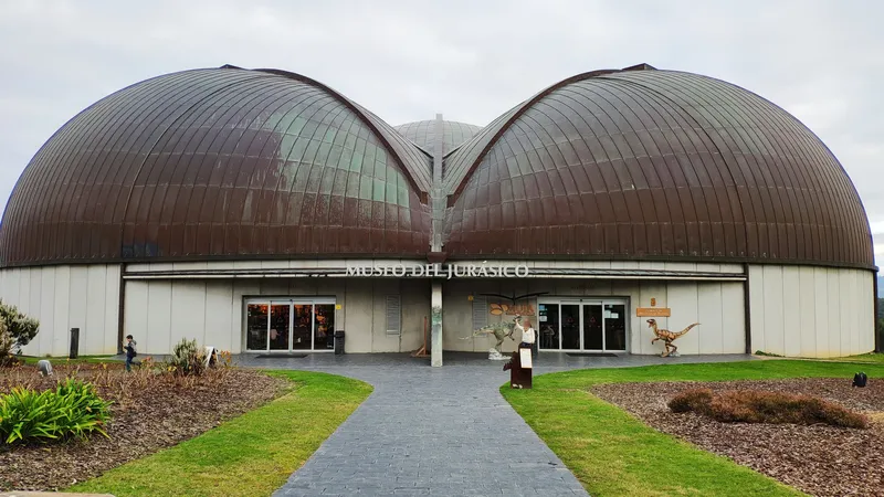 MUSEO DEL JURÁSICO DE ASTURIAS