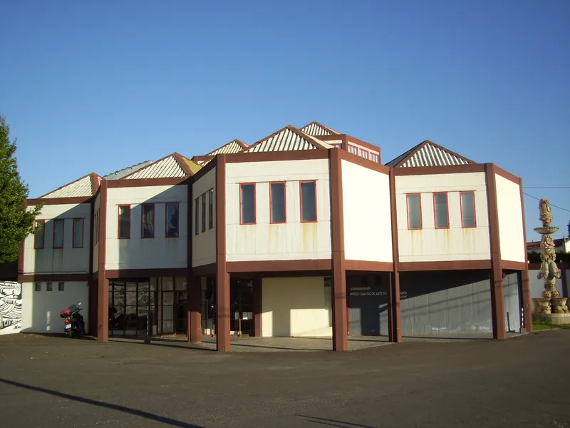 MUSEO GALEGO DE ARTE CONTEMPORÁNEO