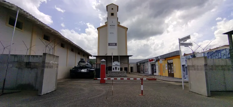 MUSEO INTERNACIONAL DE RADIOCOMUNICACIÓN INOCENCIO BOCANEGRA