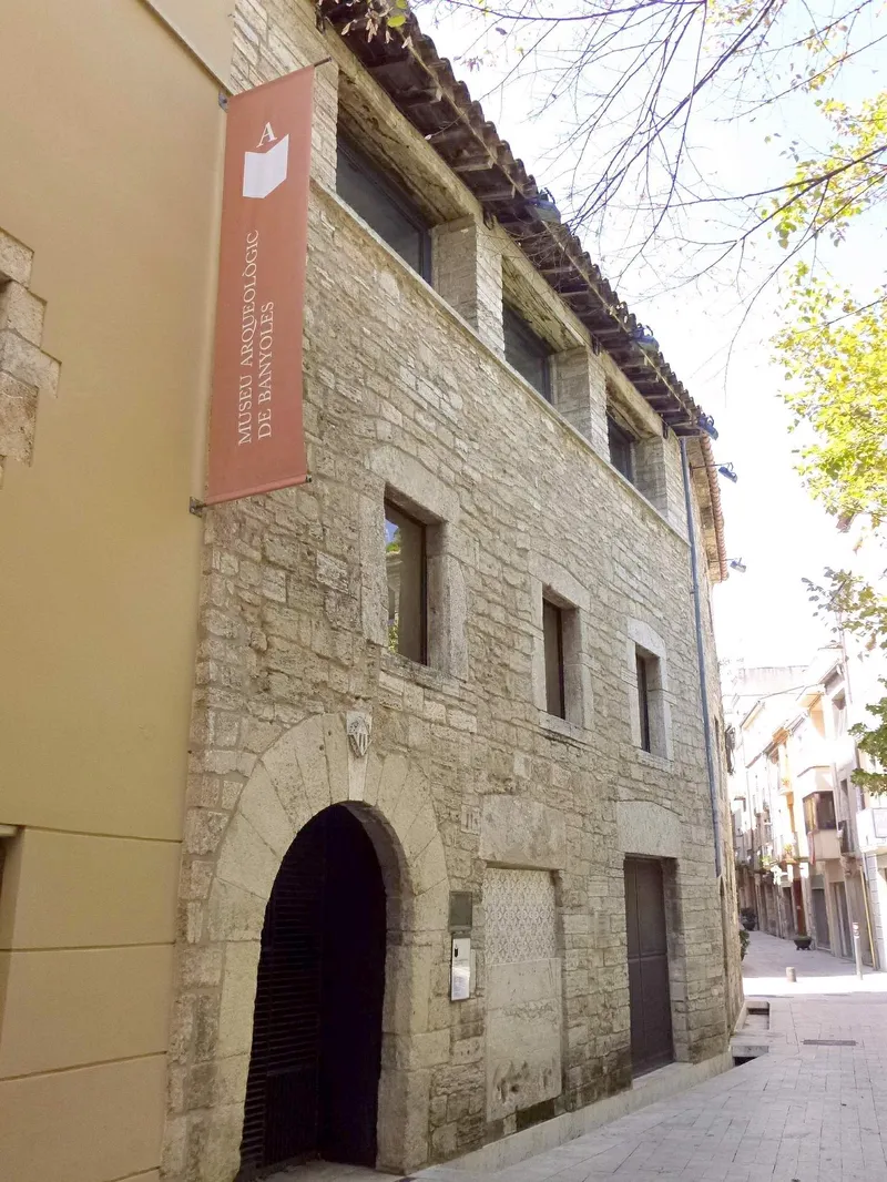 MUSEU ARQUEOLÒGIC COMARCAL DE BANYOLES