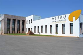 MUSEO DE LA ALMENDRA FRANCISCO MORALES